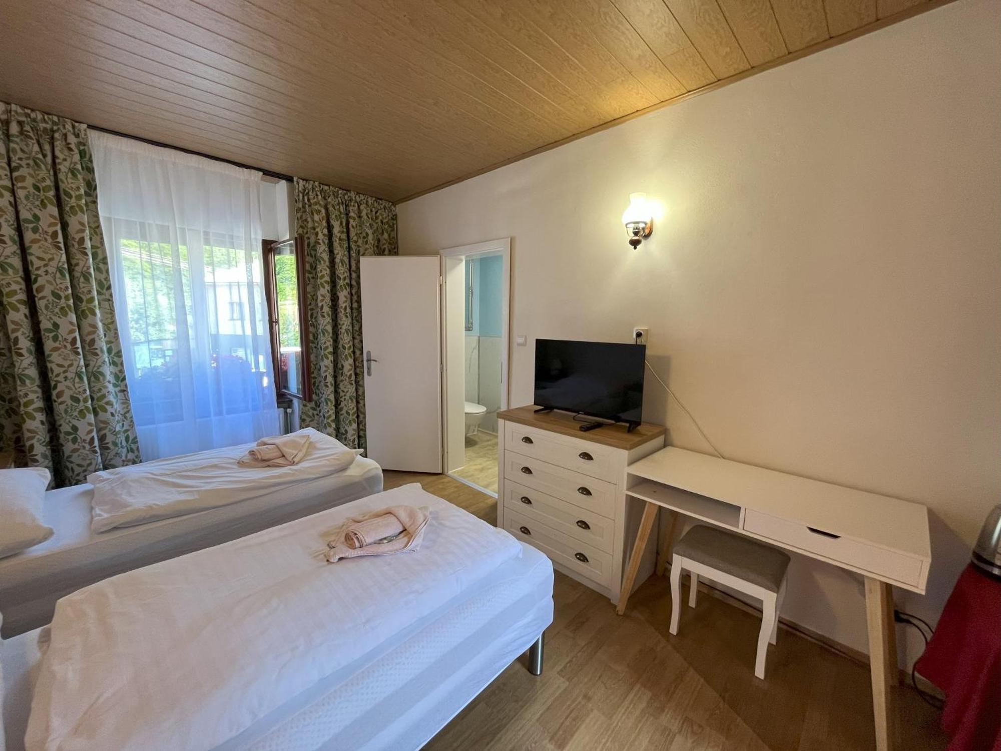 Country House & Restaurant Hronec Zewnętrze zdjęcie